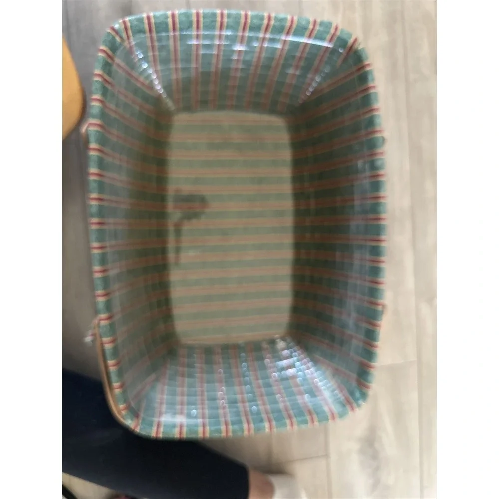 1996 Collector's Edition Longaberger Large Picnic Basket w/ Lid, Liner, & Insert